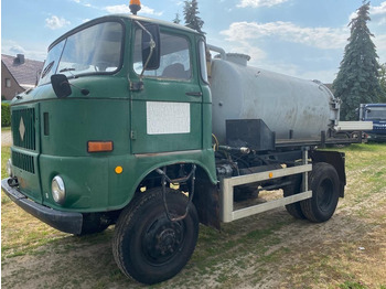 IFA W50 4x4 Vízszállító Tartálykocsi - Camion cisternă
