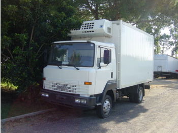 Nissan ECO T135 - Camion cisternă