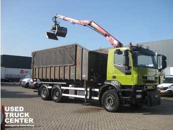 Camion Iveco TRAKKER 6X4 AD 260T1 / P HMF crane with rotating crab and container cable system: Foto 1