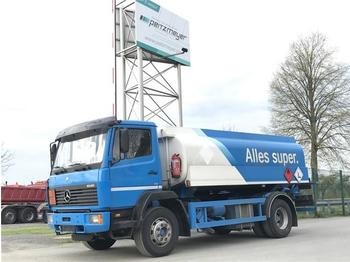 Camion cisternă pentru transport de combustibili Mercedes-Benz LK 1520 L: Foto 1