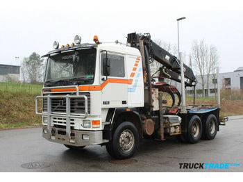 Remorcă forestieră Volvo F16 6x4 Holzkran: Foto 1