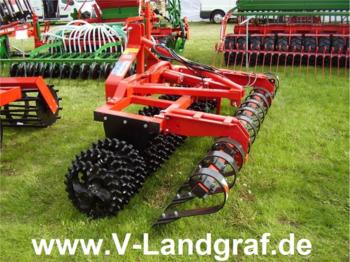 Expom Universal - Compactor agricola