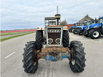 Ford 5000 - Tractor agricol: Foto 2