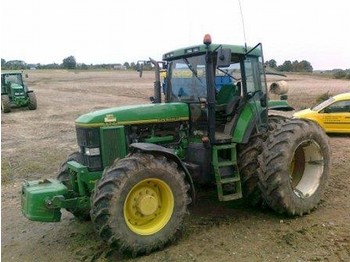 John Deere John Deere 7700 - Tractor agricol