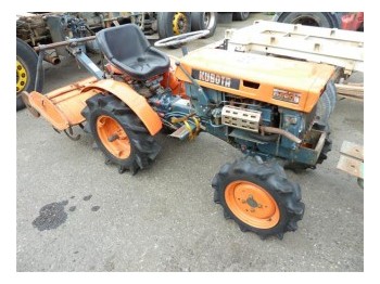 Kubota B6000 - Tractor agricol