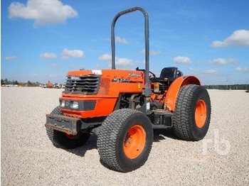 Kubota ME8200 - Tractor agricol