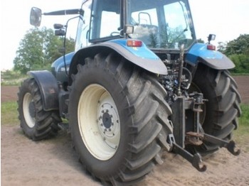 New Holland New Holland 8560 - Tractor agricol