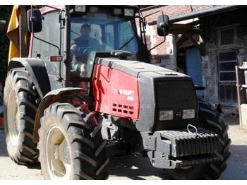 Valtra 6800 - Tractor agricol