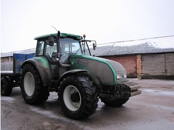 Valtra T180 - Tractor agricol