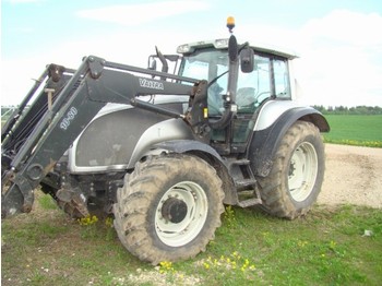Valtra T 180 - Tractor agricol