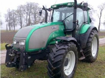 Valtra Valtra T140 - Tractor agricol