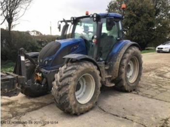 Tractor agricol Valtra N174: Foto 1