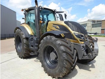 Tractor agricol Valtra T214D Direct Smart Touch: Foto 1