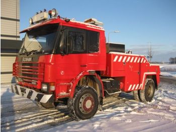 Scania 113.320 4X4 ABSCHLEPP - Automacara